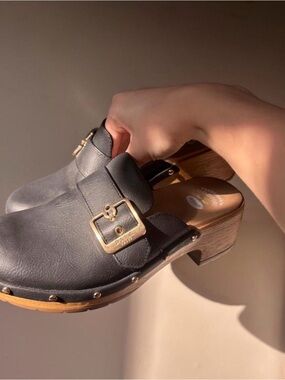Dr. Scholl's Classic Clog Black Leather Studded Buckle Slides Mules 7.5 37.5